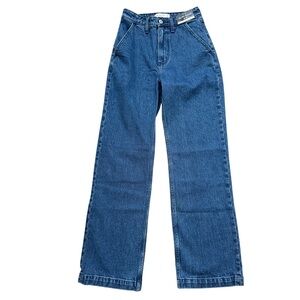 ✨New✨ Abercrombie & Fitch High-Rise ‘90s Relaxed Curve Love Jeans
